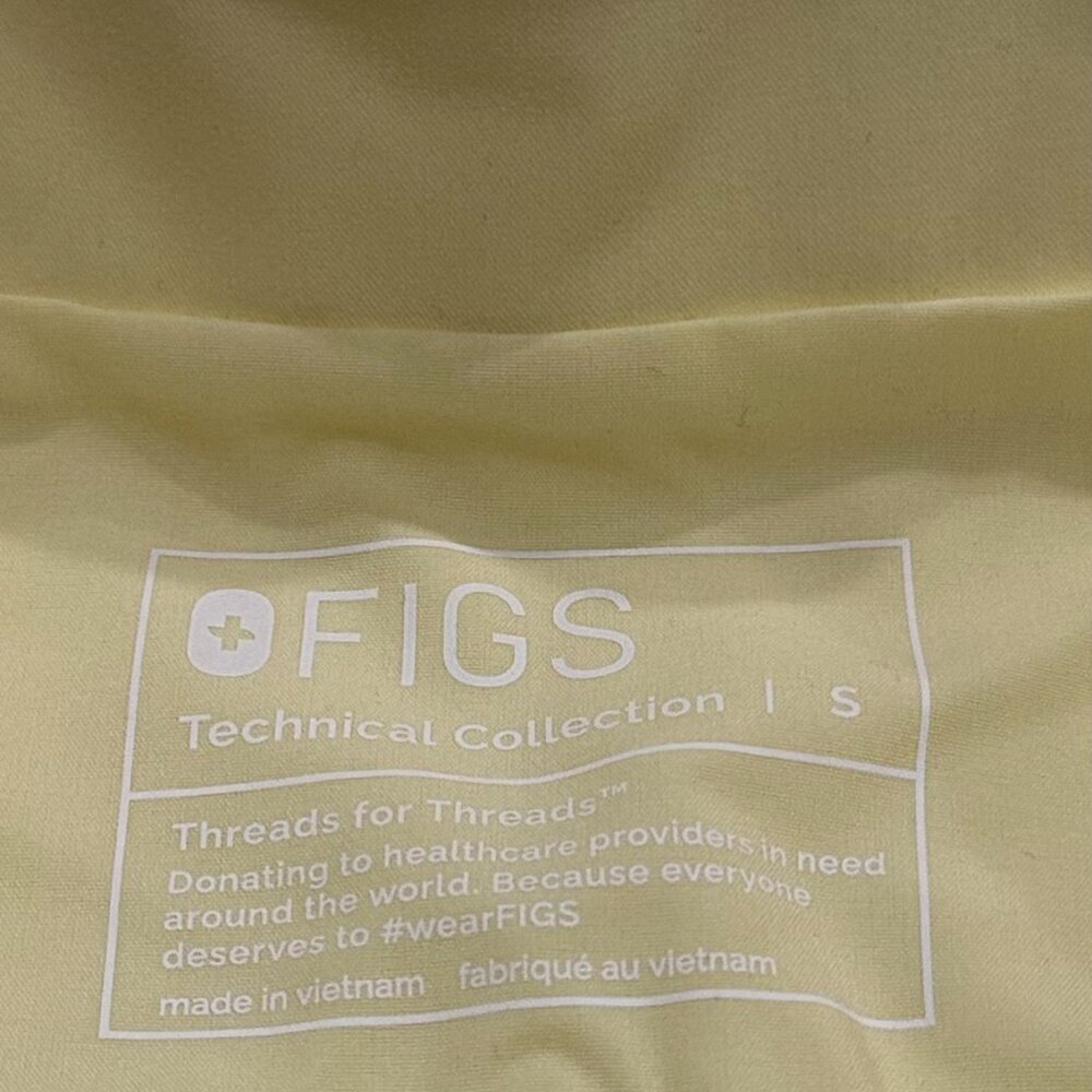 FIGS Technical Collection Jacket NWT - image 3